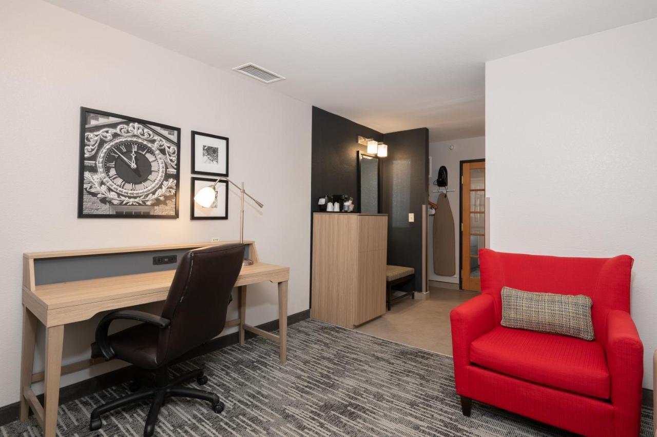 Country Inn & Suites By Radisson, Bloomington-Normal Airport, Il Екстер'єр фото