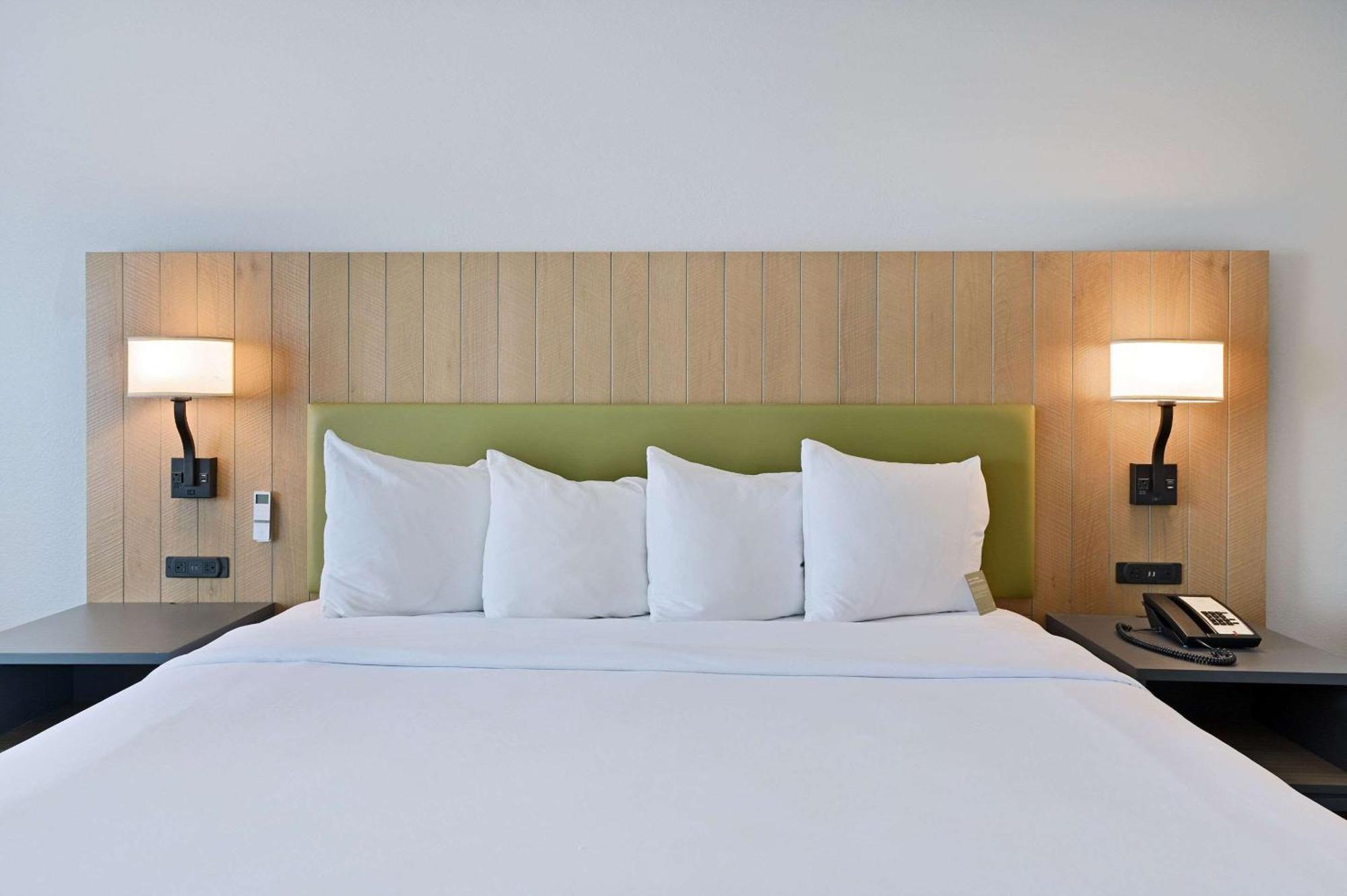 Country Inn & Suites By Radisson, Bloomington-Normal Airport, Il Екстер'єр фото