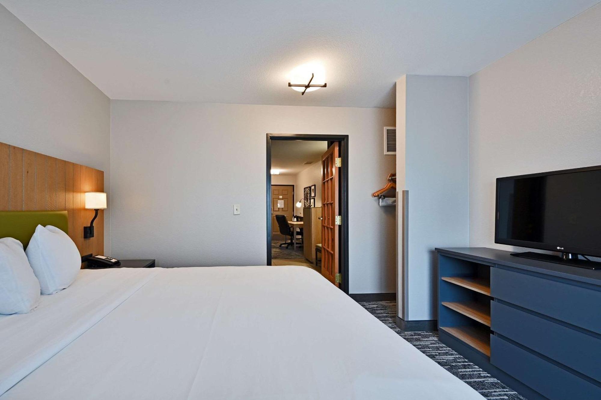 Country Inn & Suites By Radisson, Bloomington-Normal Airport, Il Екстер'єр фото